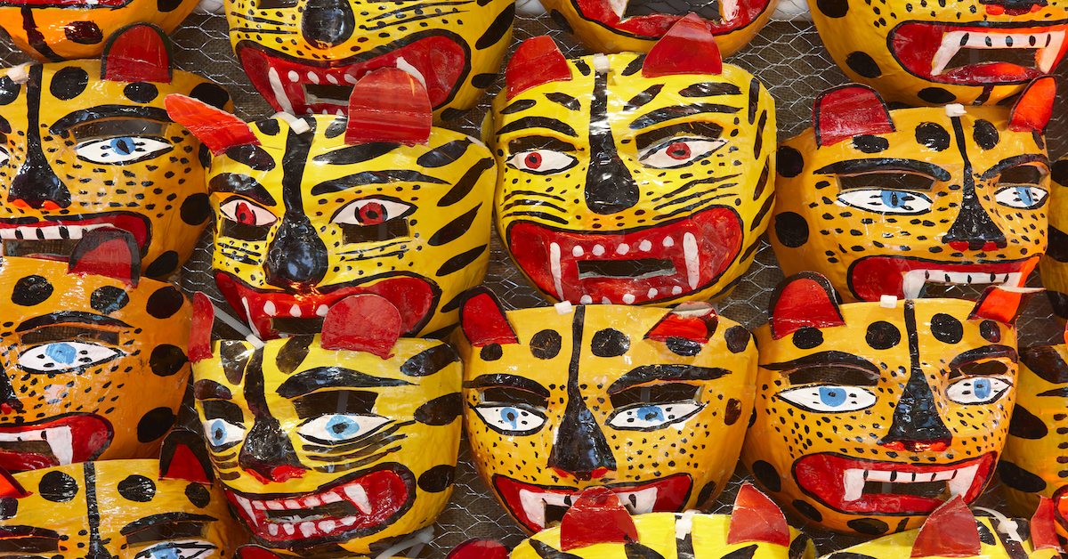 Traditional colorful mexican masks. Tiger heads Mexico handicraft máscaras mexicanas tradicionales de cabeza de tigre